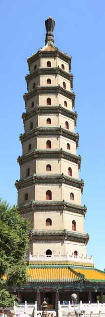 photo,material,free,landscape,picture,stock photo,Creative Commons,Summering mountain cottage yongyoutempleStupa, Buddhist reliquary, Chaitya, tower, Ch'ing