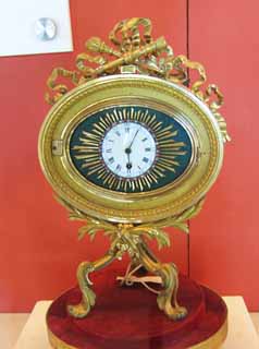 photo, la matire, libre, amnage, dcrivez, photo de la rserve,Une horloge de la table de la petite maison de la montagne du summering, horloge, cadran d'horloge, Une antiquit, Ch'ing