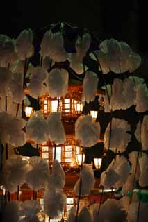 photo,material,free,landscape,picture,stock photo,Creative Commons,Buddhist memorial service many lamps, tower for Taho-nyorai, Many lamps, line, artificial flower