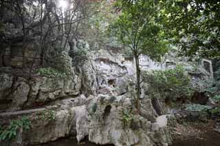 Foto, materiell, befreit, Landschaft, Bild, hat Foto auf Lager,Es ist eine sitzende Figur in HangzhouLingyingTemple grner Holz antral westliches Steingesicht, Buddhismus, Ishibotoke, Buddhistisches Bild, Faith