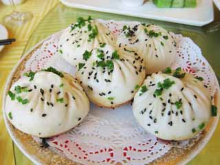 photo,material,free,landscape,picture,stock photo,Creative Commons,A deep frying steamed meat bun, steamed meat bun, Dim sum, Sesame, Chinese food