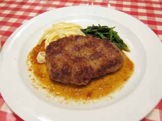 photo,material,free,landscape,picture,stock photo,Creative Commons,A hamburger steak, Western food, Beef, Spinach, Pasta