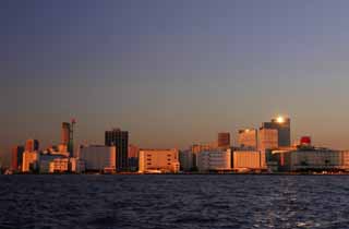 Foto, materieel, vrij, landschap, schilderstuk, bevoorraden foto,Vermilion Tokyo Bay wijk, Gebouw, Zee, Avondschemering, Instelling zon