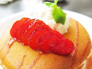 photo,material,free,landscape,picture,stock photo,Creative Commons,A pancake, Sweets, Fresh cream, strawberry, 
