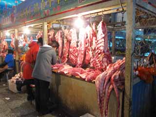 photo,material,free,landscape,picture,stock photo,Creative Commons,The meat counter, market, shopper, Uncooked meat, 