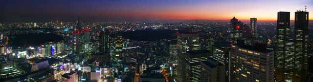 Foto, materiell, befreit, Landschaft, Bild, hat Foto auf Lager,Dmmerung von Shinjuku, Shinjuku, Hochhaus, Wolkenkratzer, Shinjuku-Station