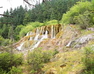 Foto, materiell, befreit, Landschaft, Bild, hat Foto auf Lager,Huanglong Wasserfall von einem hohen Ort flieen hell, , , , 