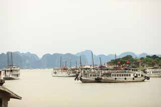 photo,material,free,landscape,picture,stock photo,Creative Commons,Halong Bay, , , , 