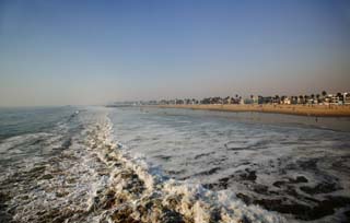 photo,material,free,landscape,picture,stock photo,Creative Commons,Long Beach resort, wave, sea, sandy shore, villa