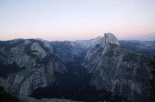 foto,tela,gratis,paisaje,fotografa,idea,Vleibol de yosemite en penumbra, Anochecer, Granito, Bosque, Despeadero