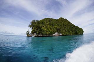 photo,material,free,landscape,picture,stock photo,Creative Commons,Palauan islands, blue sky, forest, island, wave