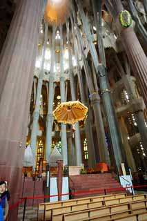 photo,material,free,landscape,picture,stock photo,Creative Commons,The Sagrada Familia, , , , 