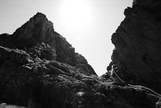 photo,material,free,landscape,picture,stock photo,Creative Commons,The fierce distance to a sacred place, cliff, The sun, rock, It is empty