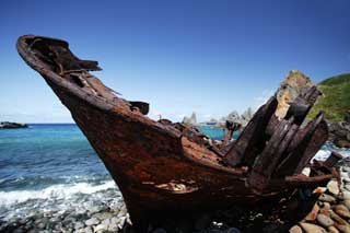 photo,material,free,landscape,picture,stock photo,Creative Commons,Dead in a sacred place, Stranding, ship, Rust, scrapped ship