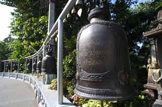 photo,material,free,landscape,picture,stock photo,Creative Commons,A row of bells of Wat Sakhet, temple, pagoda, bell, Bangkok