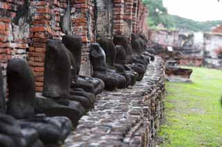 photo,material,free,landscape,picture,stock photo,Creative Commons,Wat Phra Mahathat, World's cultural heritage, Buddhism, Buddhist image, Ayutthaya remains