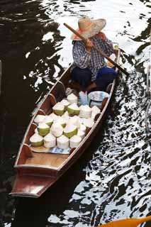 photo,material,free,landscape,picture,stock photo,Creative Commons,A ship of coconut selling, market, Buying and selling, boat, 