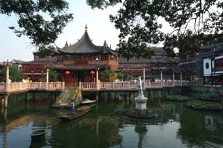 photo,material,free,landscape,picture,stock photo,Creative Commons,Yu Yuan / heart of a lake bower, YuYuan, , , Chinese building