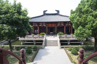 photo,material,free,landscape,picture,stock photo,Creative Commons,The sermon hall of the mountain in winter temple, pond, bridge, pillar, Buddhism