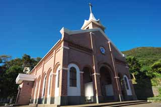 photo, la matire, libre, amnage, dcrivez, photo de la rserve,glise Imochiura Lourdes, Il est construit de brique, Christianisme, croix, ciel bleu