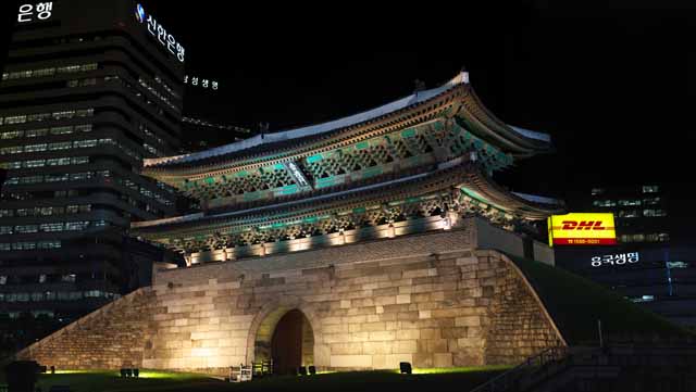 photo,material,free,landscape,picture,stock photo,Creative Commons,Namdaemun, castle gate, Namdaemun, , Han Castle