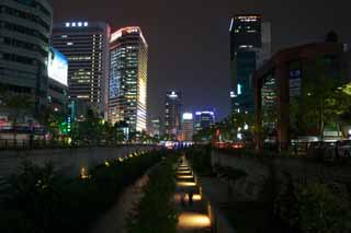 photo,material,free,landscape,picture,stock photo,Creative Commons,The night of the crystal rill River, Crystal rill River, building, city, waterside