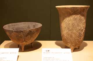 photo,material,free,landscape,picture,stock photo,Creative Commons,Three legged Jar, Pottery, Ancient people, Tools, History