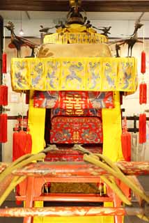 photo,material,free,landscape,picture,stock photo,Creative Commons,The sedan chair of the empress, , Chinese style, Authority, Chinese phoenix