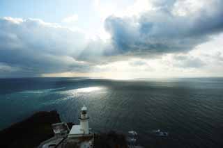 photo,material,free,landscape,picture,stock photo,Creative Commons,The earth Promontory, lighthouse, blue sky, sea, The horizon