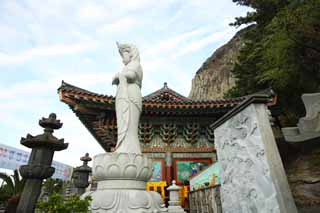 photo,material,free,landscape,picture,stock photo,Creative Commons,Sanbanggul temple, rocky mountain, Chaitya, Kannon image, lava dome