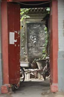 Foto, materieel, vrij, landschap, schilderstuk, bevoorraden foto,De deuropening van het huis van Beijing, Fiets, Emmer, De poort, Het wordt van de baksteen gebouwd