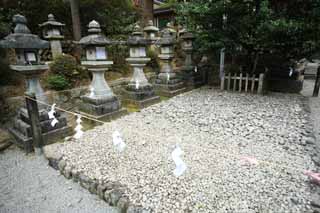 Foto, materieel, vrij, landschap, schilderstuk, bevoorraden foto,Ishigami belangrijk heiligdom voorkoming tegen kwaad, De Japanese Chronicle van Japanneren, Beschrijving van volk geschiedenis, Stenige lantaarn, Krant aanhangsel