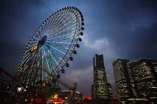 photo,material,free,landscape,picture,stock photo,Creative Commons,Yokohama Minato Mirai 21, landmark tower, Ferris wheel, An amusement park, future model city