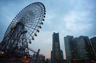 Foto, materiell, befreit, Landschaft, Bild, hat Foto auf Lager,Yokohama Minato Mirai 21, Orientierungspunktturm, Ferrisrad, Ein Vergngungspark, knftige modellhafte Stadt