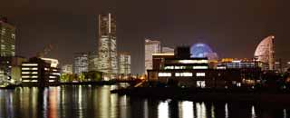 photo,material,free,landscape,picture,stock photo,Creative Commons,Yokohama Minato Mirai 21, landmark tower, Ferris wheel, An amusement park, future model city