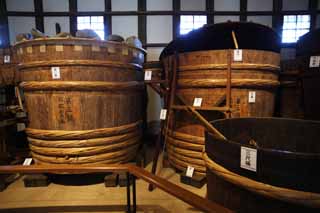 Foto, materiell, befreit, Landschaft, Bild, hat Foto auf Lager,Der Weltweinkeller des Meiji-mura Village Museum Chrysantheme, Sakebrauen, bewirten Sie Keller mit Wein, Zedernmnze, Sake