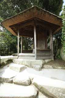 photo,material,free,landscape,picture,stock photo,Creative Commons,Koraku-en Garden mind that is the ultimate reality of the universe temple, An arbor, Tsukiyama, I am wooden, Japanese garden