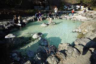 Foto, materiell, befreit, Landschaft, Bild, hat Foto auf Lager,Ein Flussufer vom Kusatsu heier Frhlingswesten, Stein, heier Frhling, Schwefel, Buddhistischer Dienst fr hatte eine Fehlgeburt Kinder