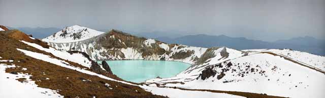 Foto, materieel, vrij, landschap, schilderstuk, bevoorraden foto,Kusatsu Mt. Shirane waterketel, Vulkaan, Blauwe lucht, Sneeuw, Bave wiegelen