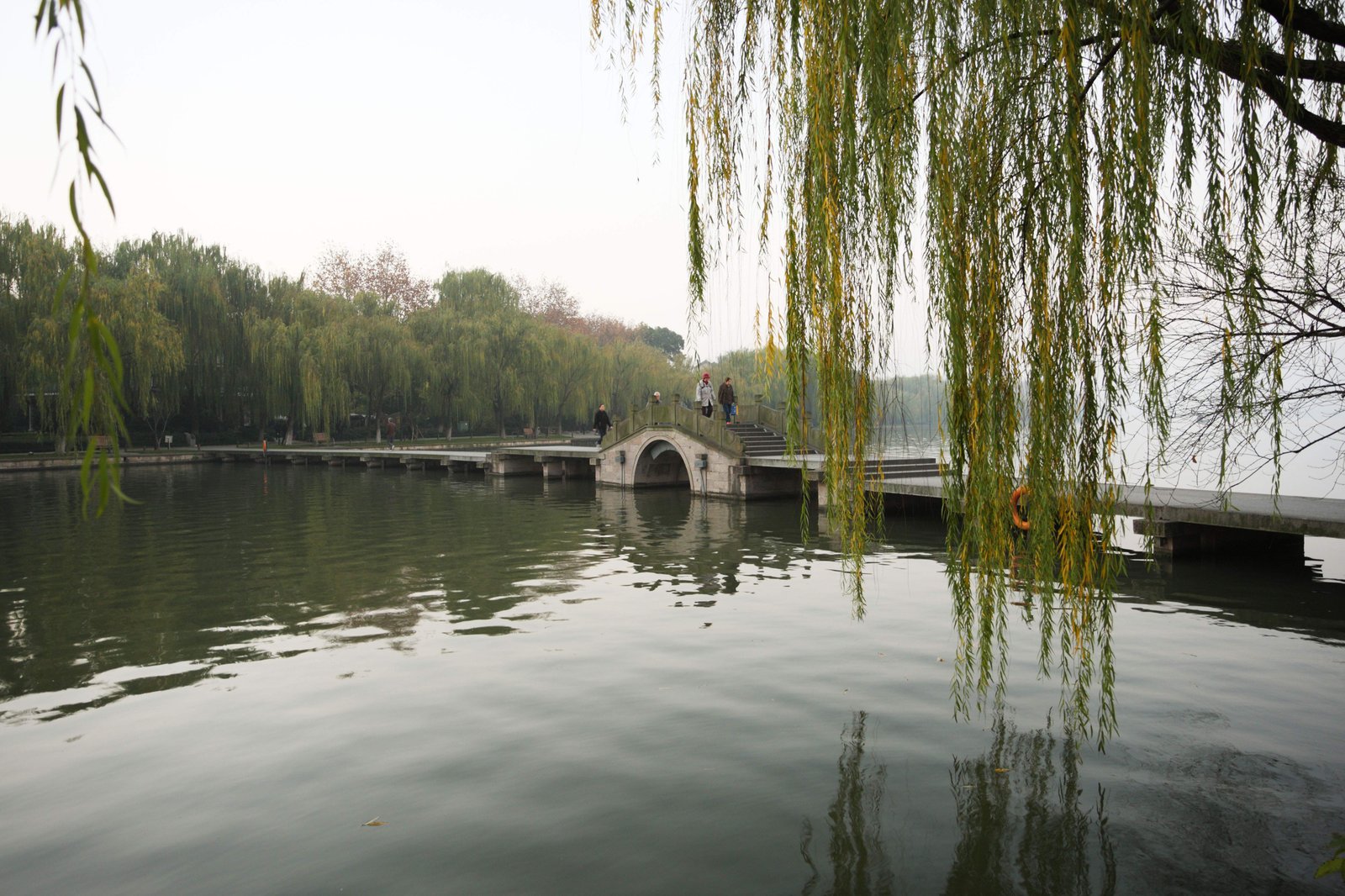 photo,material,free,landscape,picture,stock photo,Creative Commons,Xi-hu lake, bridge, Saiko, willow,