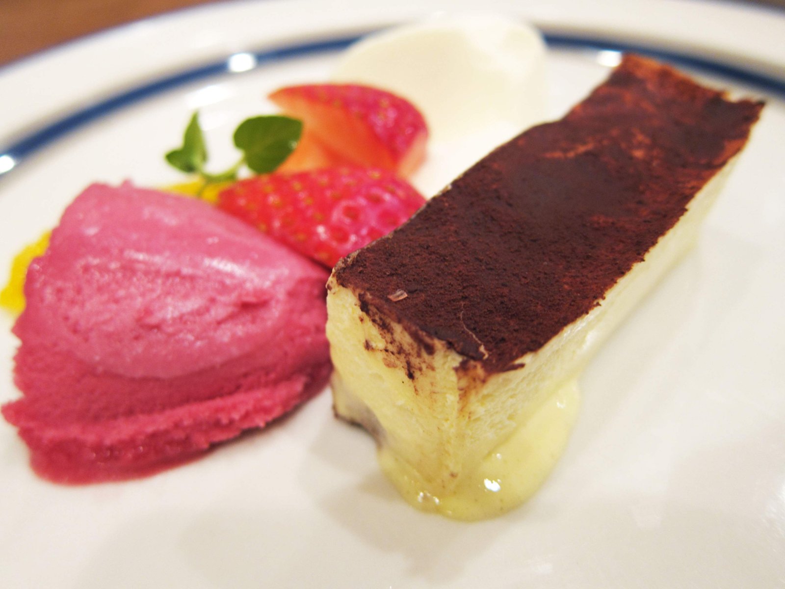 �ʐ^,�f��,����,�t���[,�t�H�g,�N���G�C�e�B�u�E�R�����Y,���i,�ǎ�,�e�B���~�X, �C�^���A��, �W�F���[�g, �X�C�[�c, �f�U�[�g