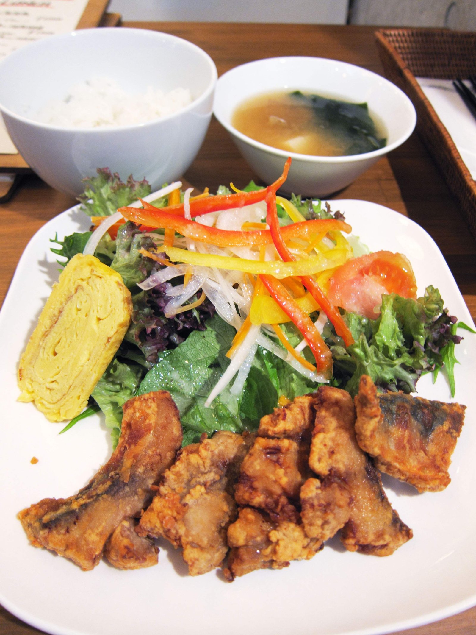 �ʐ^,�f��,����,�t���[,�t�H�g,�N���G�C�e�B�u�E�R�����Y,���i,�ǎ�,���g��, ����, �H�ו�, , 