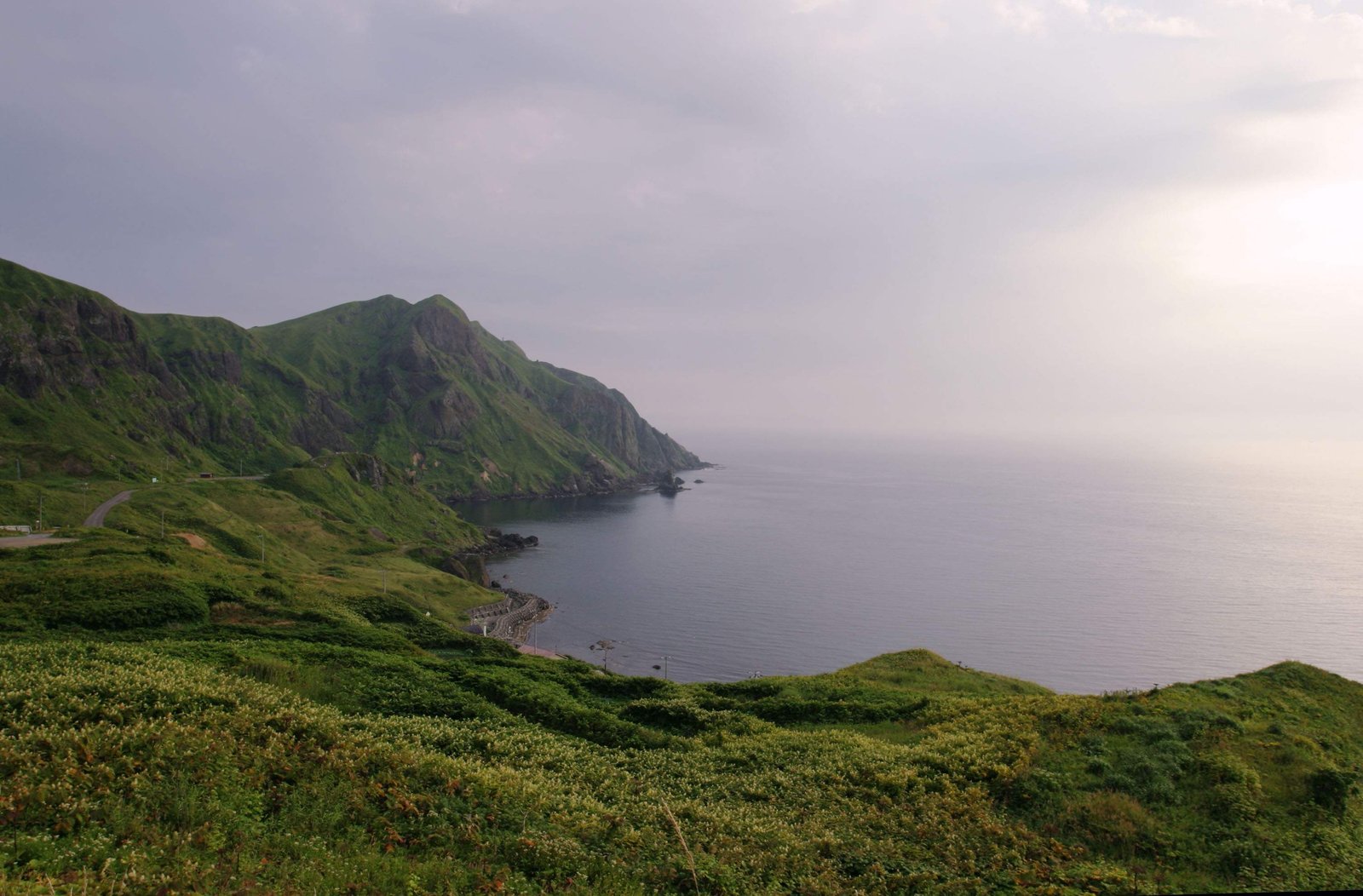 photo,material,free,landscape,picture,stock photo,Creative Commons,Evening shore, Cat Rock, cliff, coast, sky