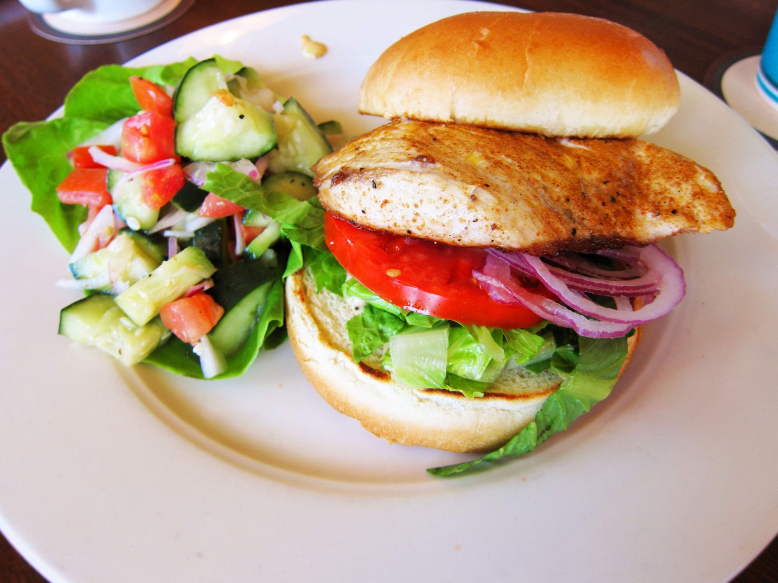 photo,material,free,landscape,picture,stock photo,Creative Commons,Fish burger, , , , 