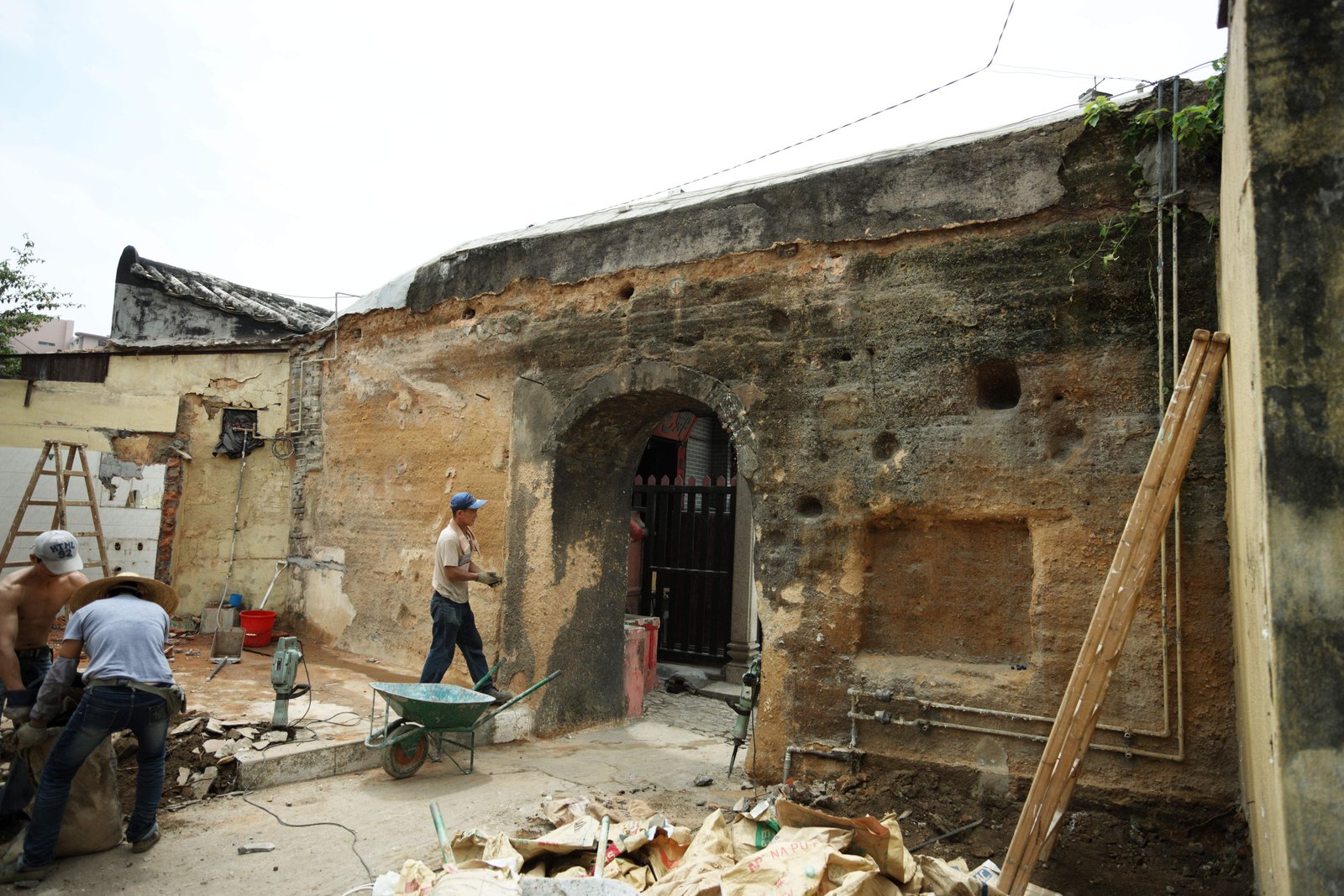 �ʐ^,�f��,����,�t���[,�t�H�g,�N���G�C�e�B�u�E�R�����Y,���i,�ǎ�,�����, Section of the Old City Walls, , , 