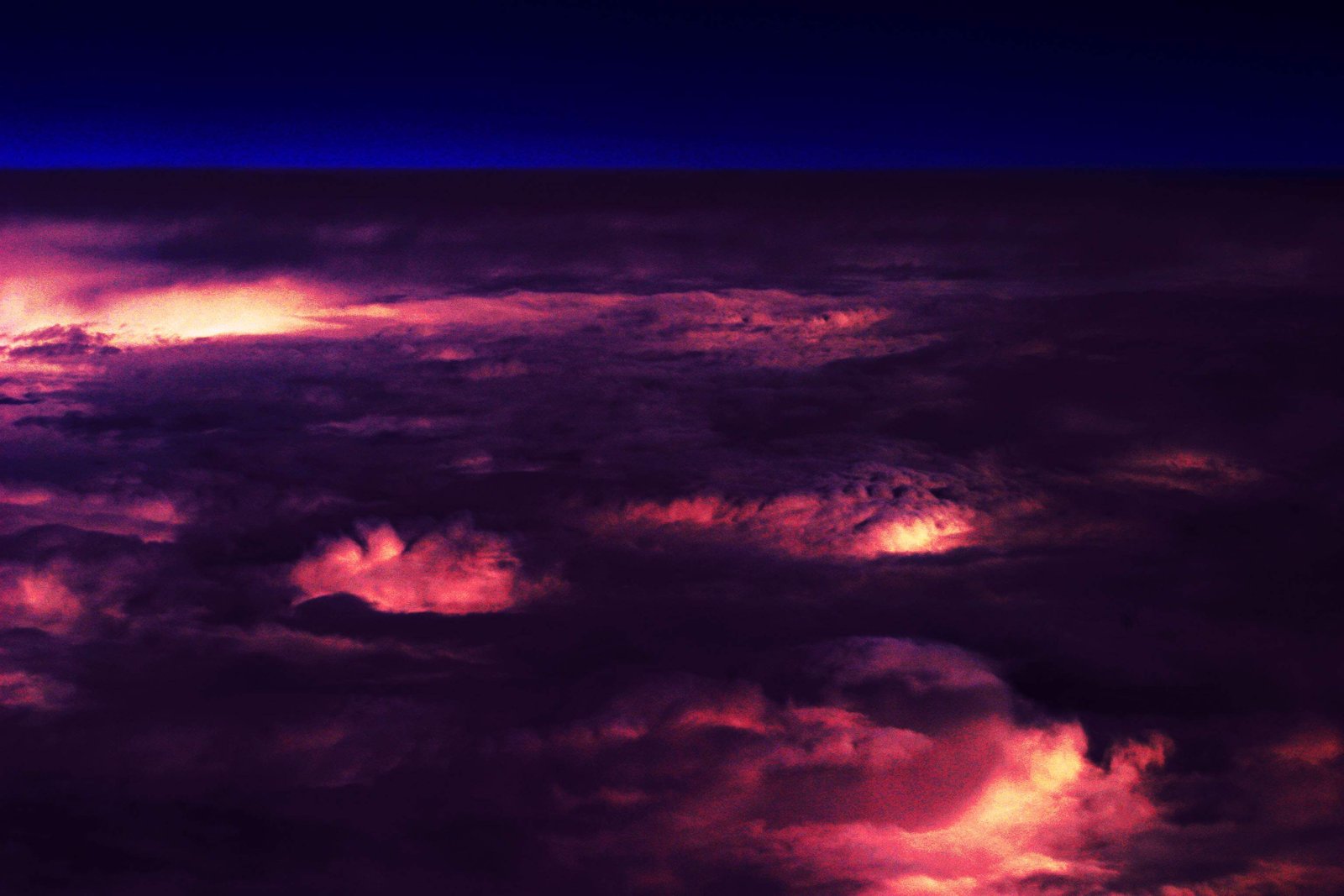 photo,material,free,landscape,picture,stock photo,Creative Commons,Burning clouds, cloud, sky, ,