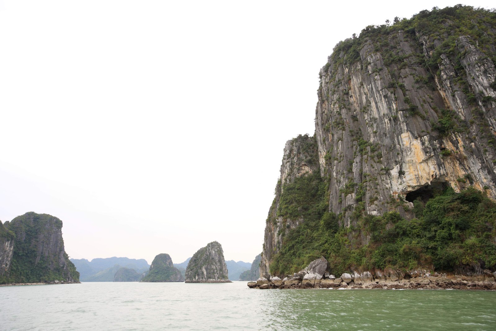 photo,material,free,landscape,picture,stock photo,Creative Commons,Halong Bay, , , , 