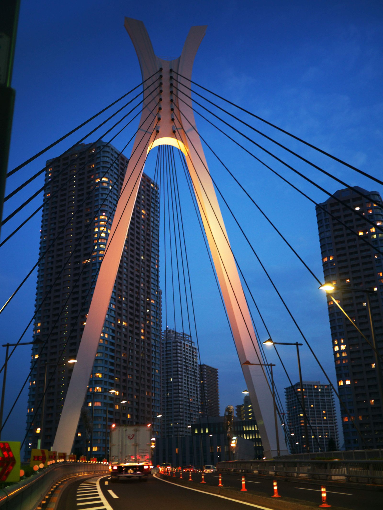 photo,material,free,landscape,picture,stock photo,Creative Commons,Bridge, , , , 