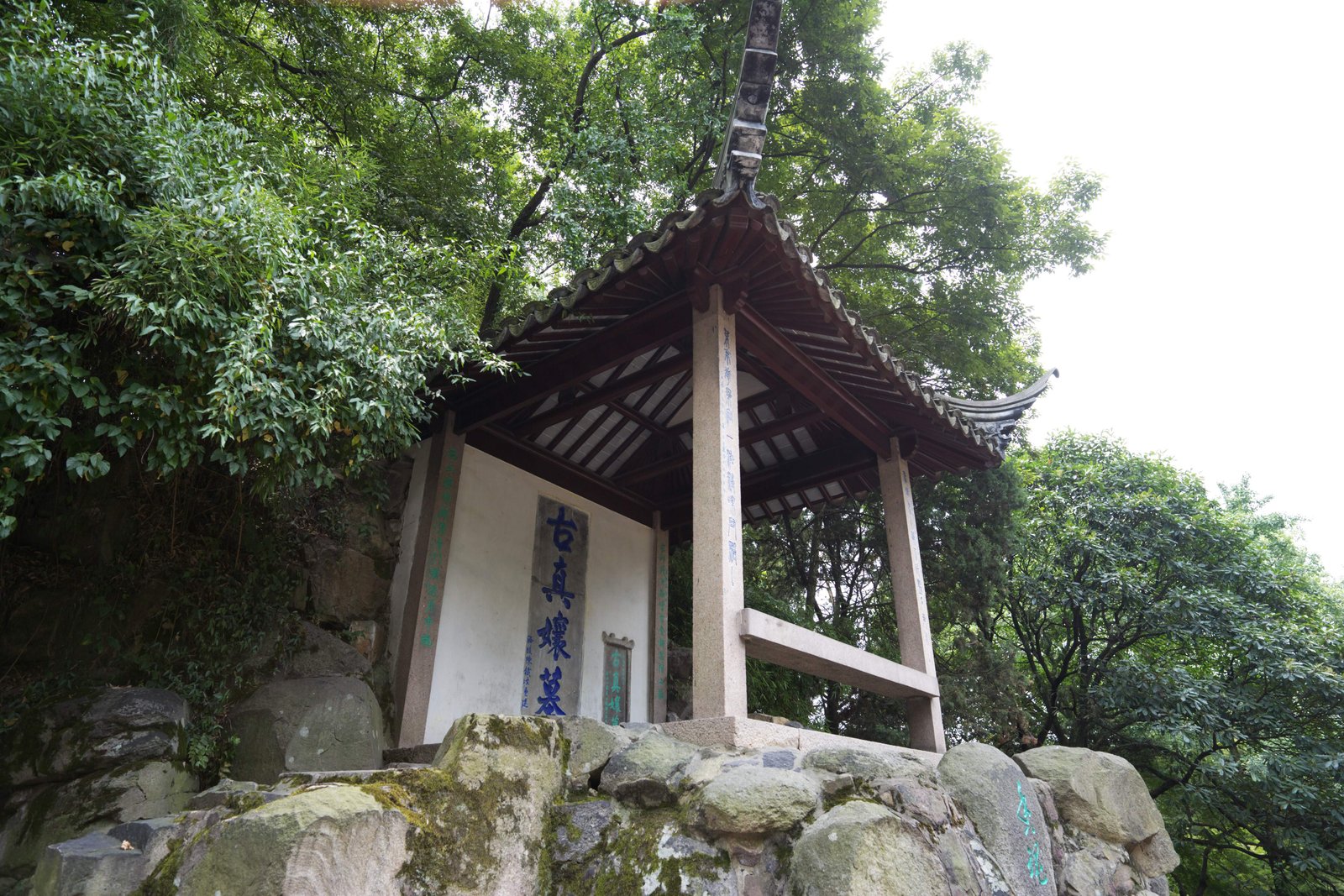 photo,material,free,landscape,picture,stock photo,Creative Commons,A Miss old truth grave of HuQiu, roof, mistress, Decoration,