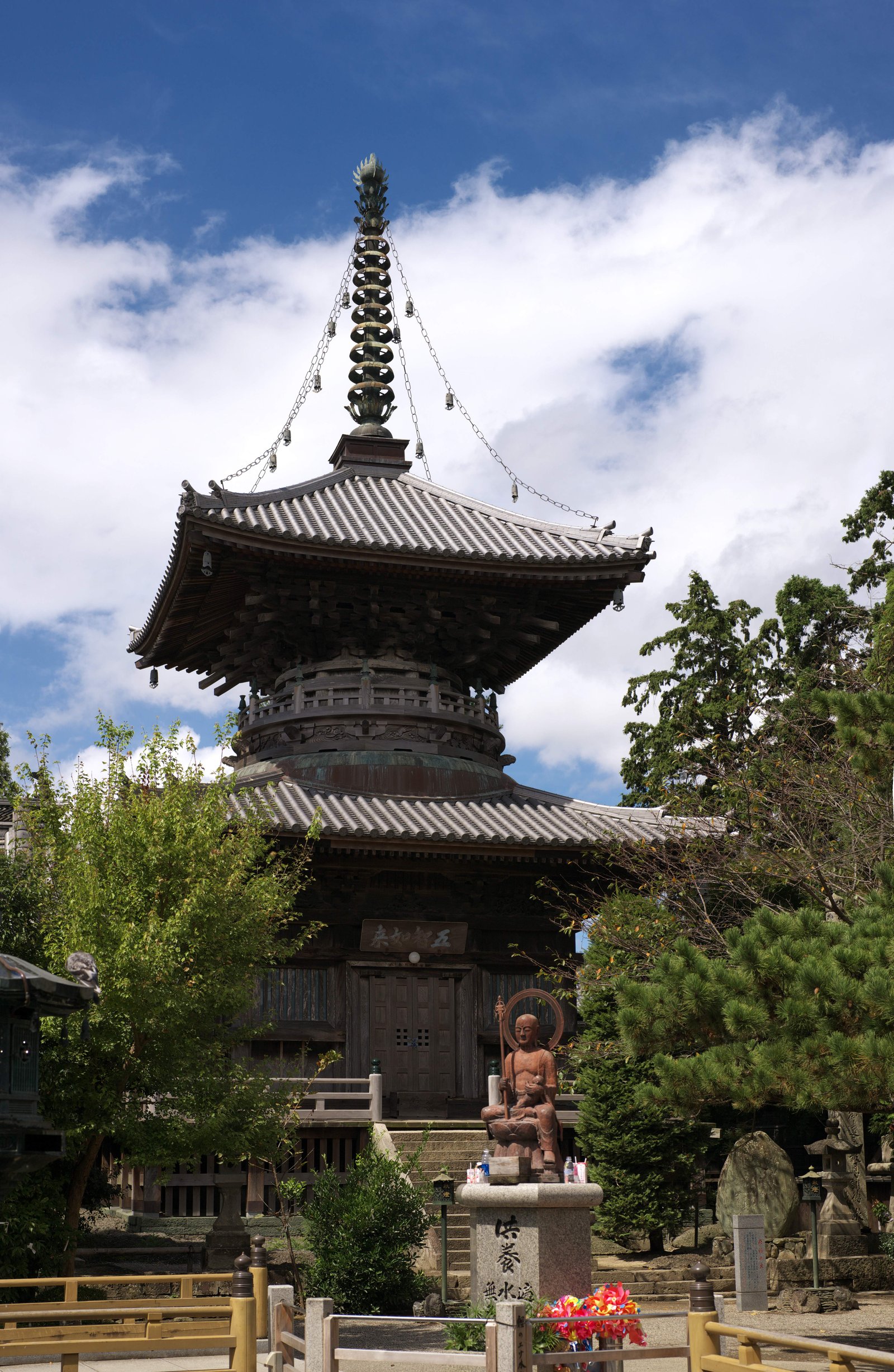 写真,素材,無料,フリー,フォト,クリエイティブ・コモンズ,風景,壁紙,霊山寺 多宝塔, 多宝塔, 仏教, 寺院, 木造建築